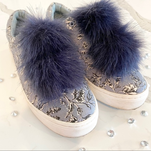 Sam Edelman Pom Slides - Picture 5 of 7
